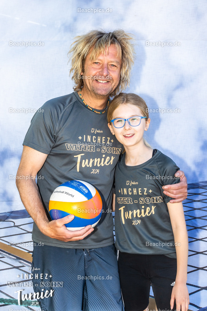 2024-00099927-Vater-Sohn-Turnier-2 | 09.05.2024; Berlin Foto: Gerold Rebsch - www.beachpics.de