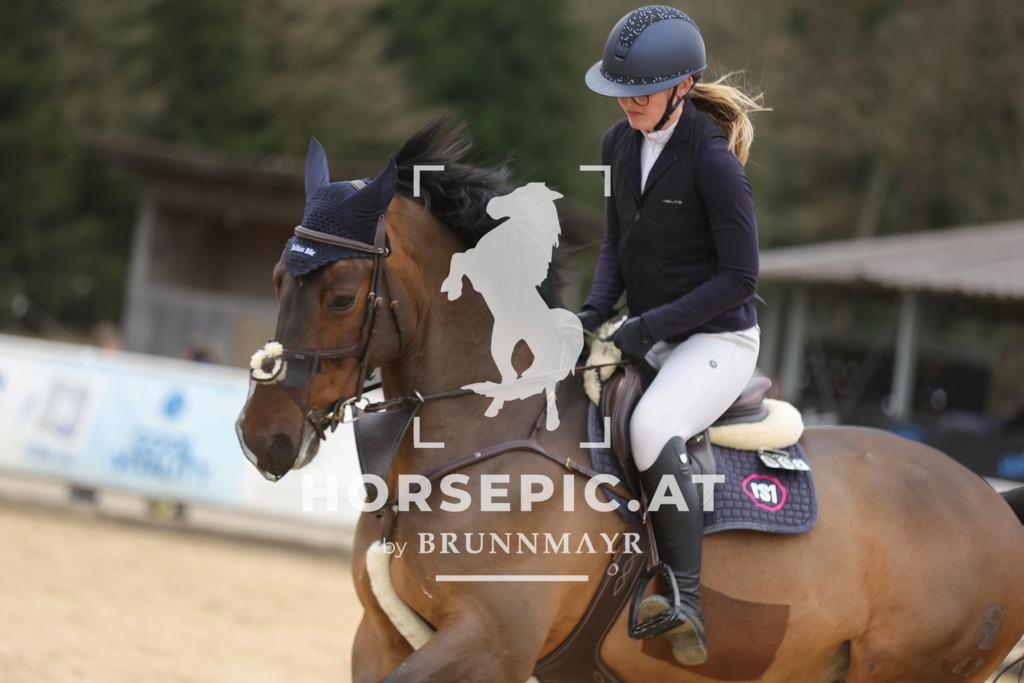 0P6A3350 | Willkommen bei Brunnmayr - Design & Fotografie – Ihrem Spezialisten für Reitturniere und Pferdeveranstaltungen in Oberösterreich, Salzburg und Bayern! Seit über 17 Jahren sind wir leidenschaftlich dabei.