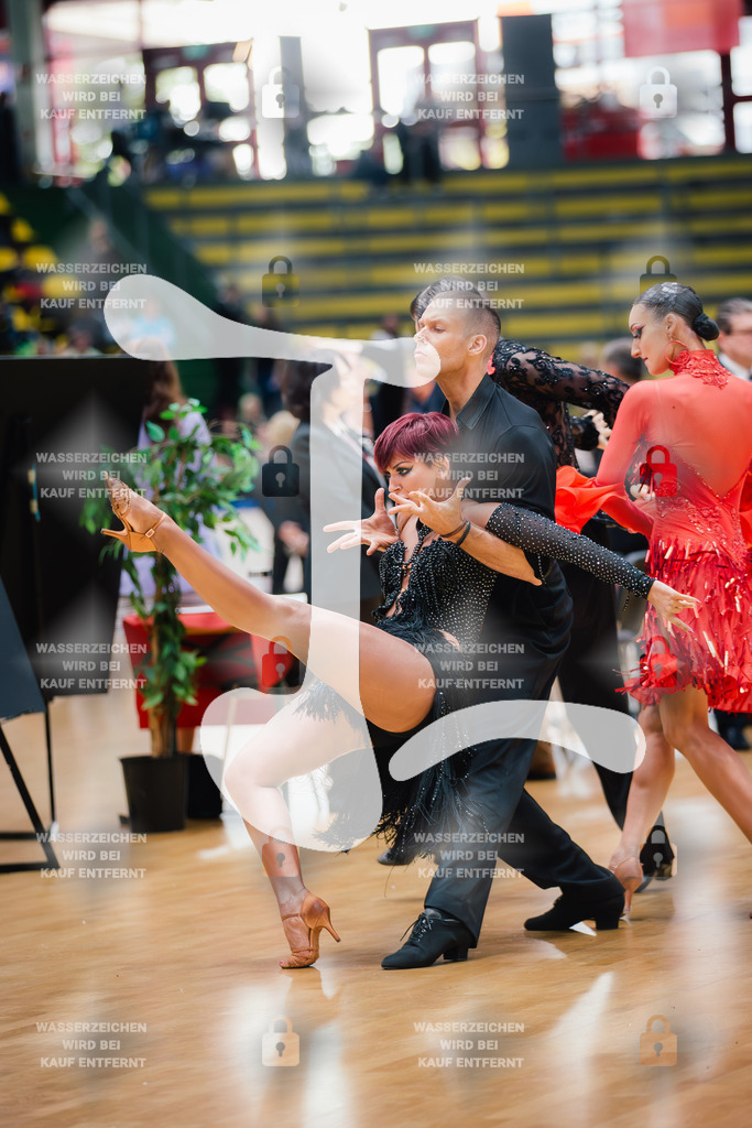 Hessen Tanzt WDSF International Open Latin 26th (11) Igor Akalowski _ Klaudia Szabo (Hungary)-2025-05-18-3161 | Webshop for digital downloads and prints of dance sport, event & show photographer Julian Link - Realisiert mit Pictrs.com