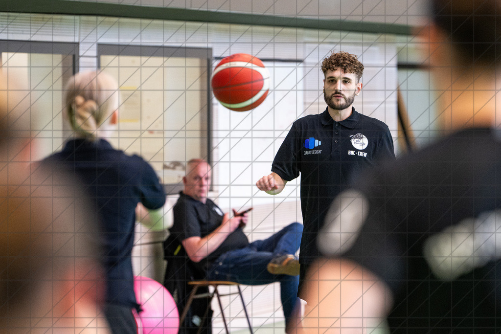 2. DBBL Nord 25/26 | Saisonvorbereitung des BBC Osnabrück | GROSS Radion (BBC Osnabrück HC ab Saison 25/26) //  Osnabrück / Deutschland / 26.06.25: 2. DBBL Nord 25/26 | Saisonvorbereitung des BBC Osnabrück //   CREDIT:www.bullenfotos.de, Martin König, Hörner Weg 40, D-49078 Osnabrück, +4917663732967 // Nutzung und Weitergabe nur zu den vereinbarten Zwecken. Presseanfragen an Ersteller. Alle Rechte beim Ersteller. Honorierung nach MFM. - Realisiert mit Pictrs.com