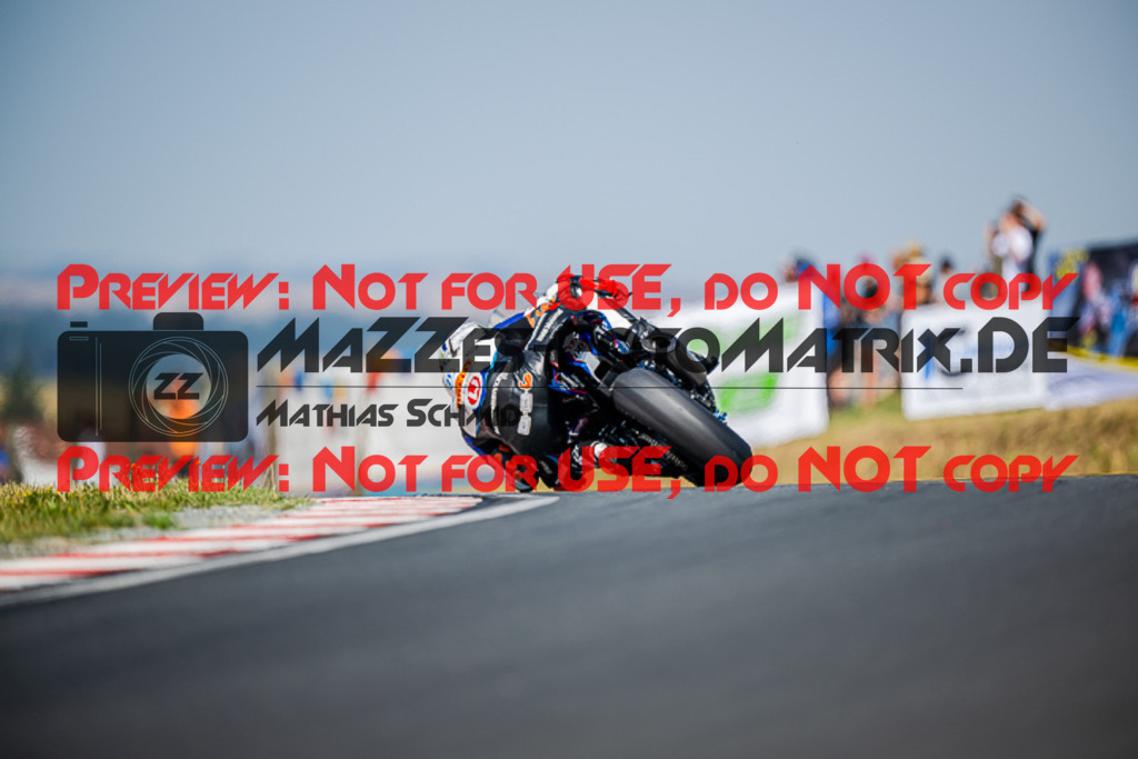 MaZZes_FotoMatrix_220724_0658 | IDM1000