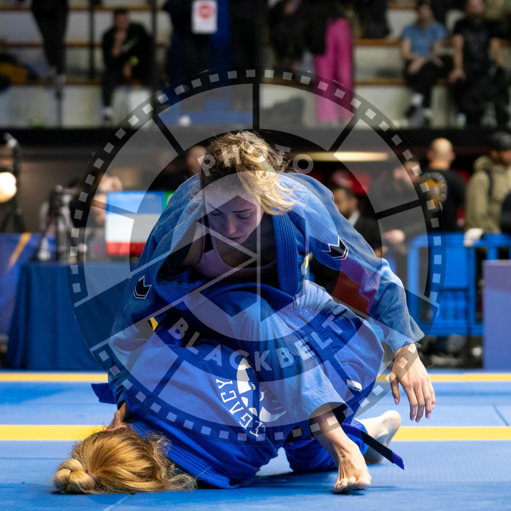 20240123PBB04177 | Fighters compete during the second day of the IBJJF European Championship in Paris, France, on January 23, 2024.