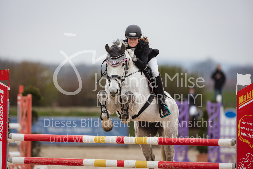 230408_Frühlingsfest_Stil-M-940 | Deine schönsten Turniermomente als professionelle Fotos! Entdecke hochwertige Pferdesport-Fotografie im Online-Shop. Jetzt Fotos finden & bestellen!