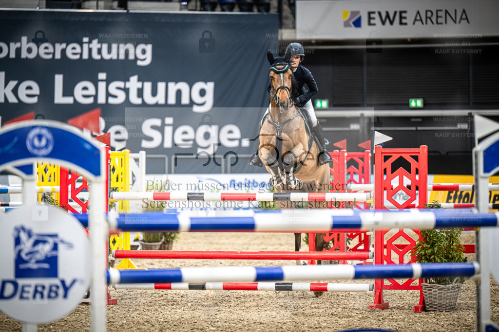 DOS_0775 | Entdecke hochwertige Reitturnierfotos von Foto Oger. Professionell, emotional und authentisch – jetzt Lieblingsmomente im Shop bestellen. - Realisiert mit Pictrs.com