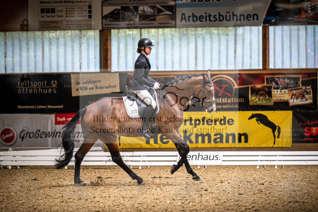 DOS_1662 | Entdecke hochwertige Reitturnierfotos von Foto Oger. Professionell, emotional und authentisch – jetzt Lieblingsmomente im Shop bestellen. - Realisiert mit Pictrs.com