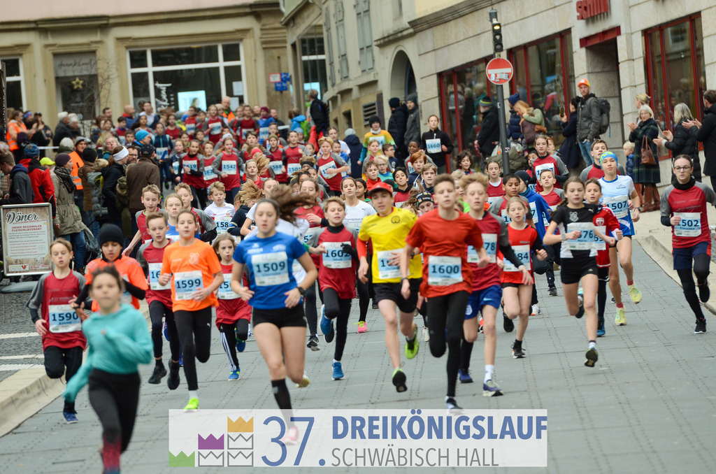 Stadtwerke Jugendlauf 1700m | 3 Koenigslauf 2023 - Realisiert mit Pictrs.com
