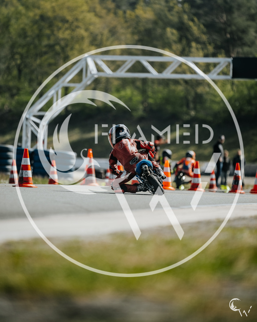 1-10 | cw-framed