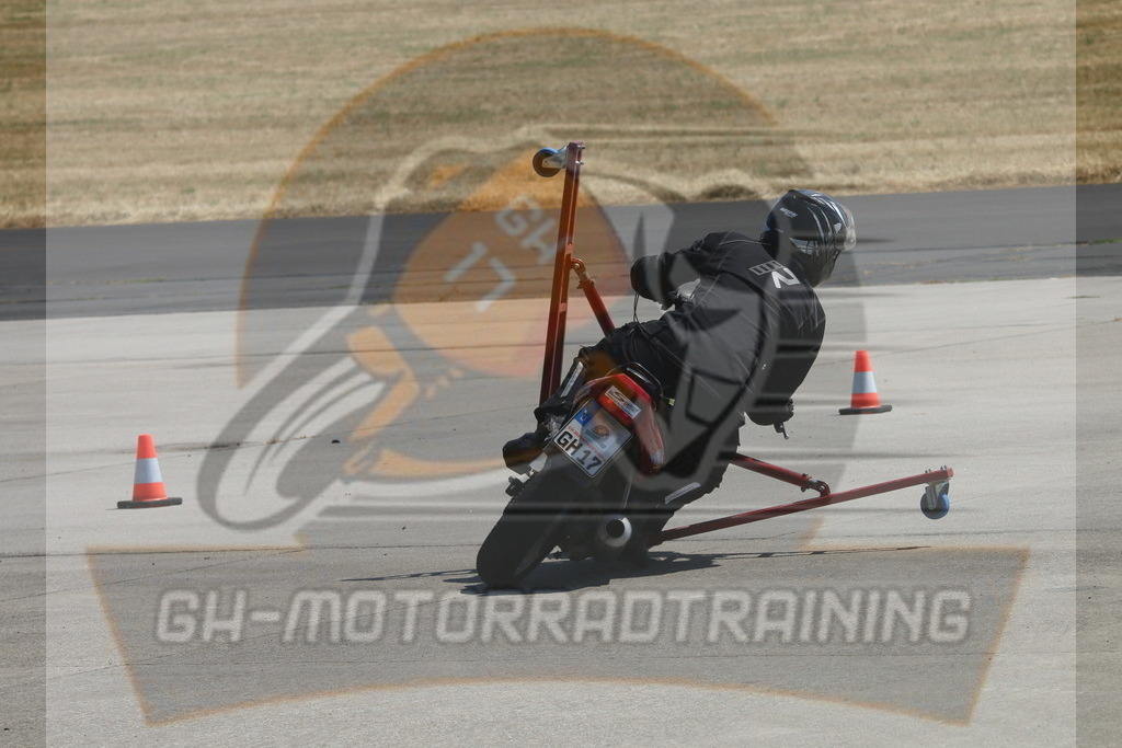 IMG_3063 | gh-motorradtraining-foto.de - Realisiert mit Pictrs.com