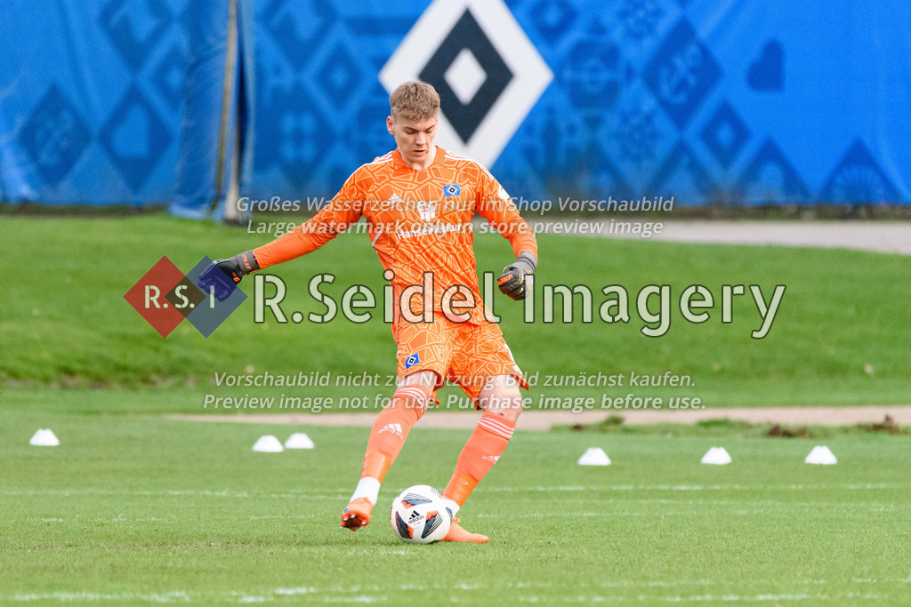 Fußball, Saison 2022/23, Freundschaftsspiel, Hamburger SV II (U21) - Eimsbütteler TV, Trainingsplatz am Volksparkstadion (Hamburg), 28.03.2023 | Leo Oppermann (#1, HSV II, Torwart)