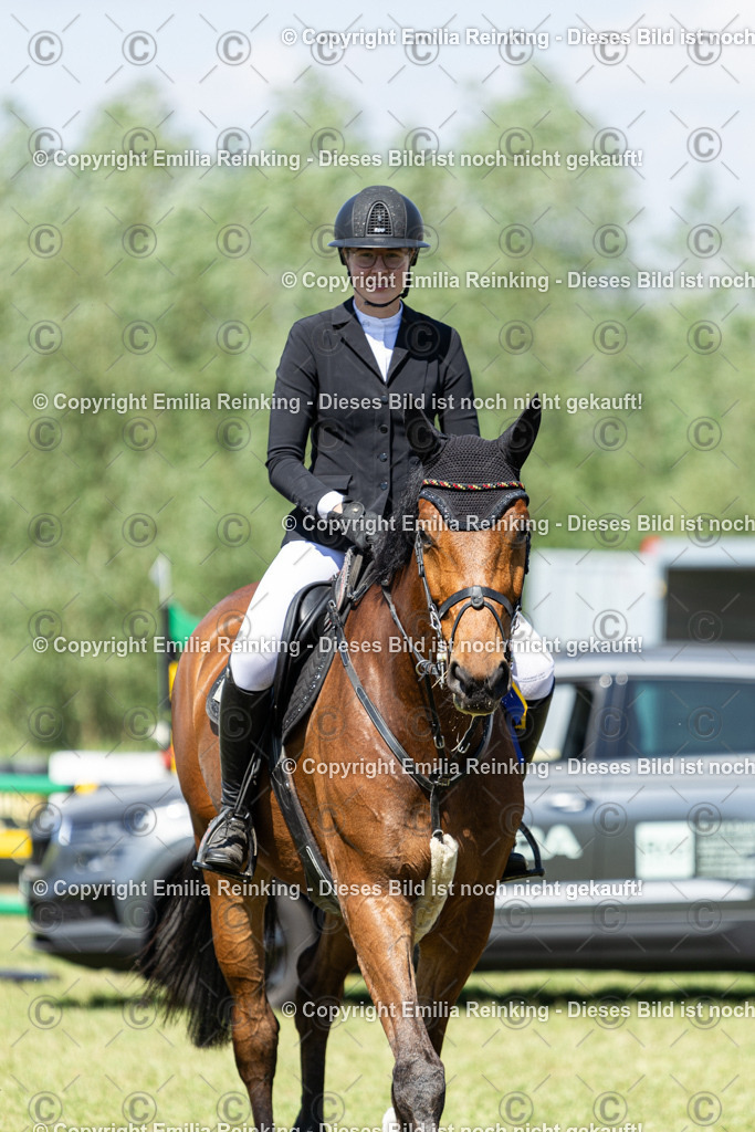 CL5A8012 | Emilia Reinking Fotografie - Realisiert mit Pictrs.com