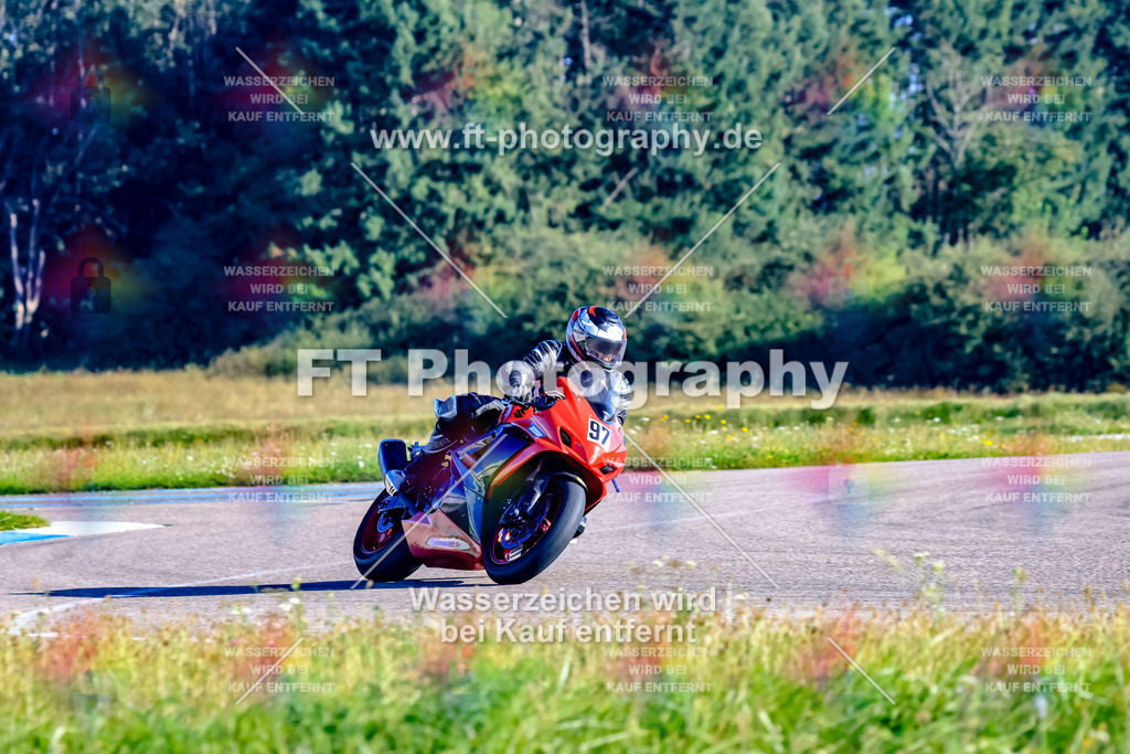 097-1213 | Hier findet Ihr Bilder von Touristenfahrten auf der Nürburgring Nordschleife oder von anderen Veranstaltungen die ich besucht habe. Viel Spass beim Durch Schauen 