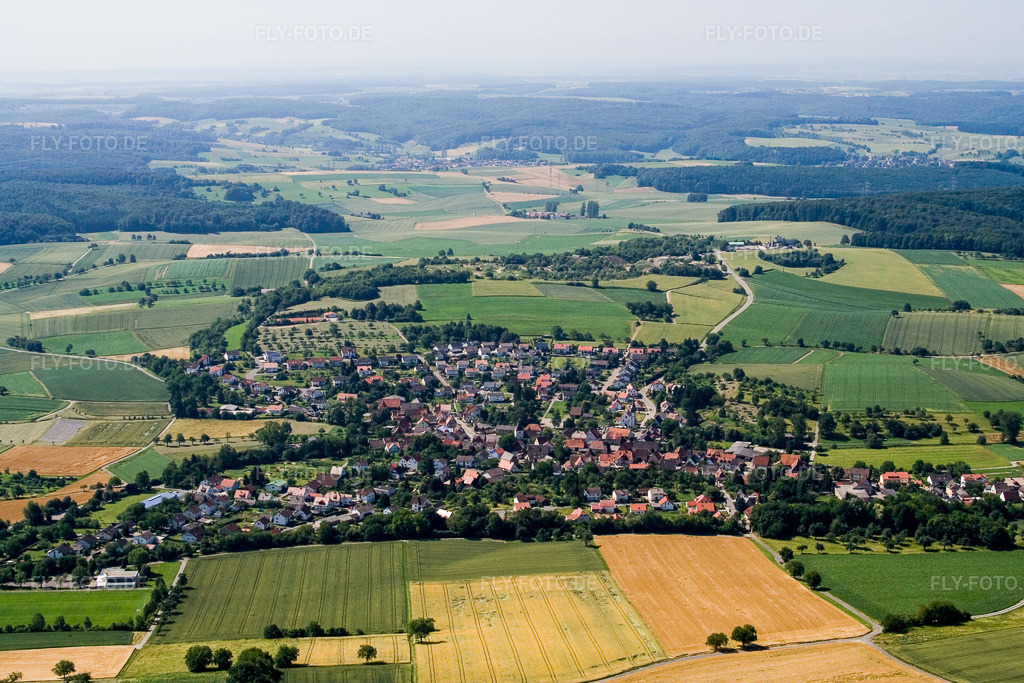 Luftbild: Ortsansicht von Norden im Ortsteil Asbach in Obrigheim im Bundesland Baden-Württemberg in Deutschland. Foto: IMG_3245.jpg vom 01.07.2006 durch Werner Riehm/FLY-FOTO.de