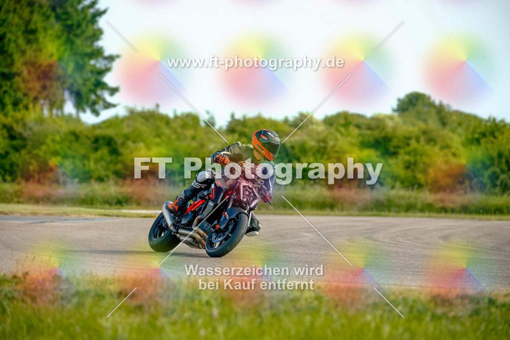 _MOT0053 | Hier findet Ihr Bilder von Touristenfahrten auf der Nürburgring Nordschleife oder von anderen Veranstaltungen die ich besucht habe. Viel Spass beim Durch Schauen 