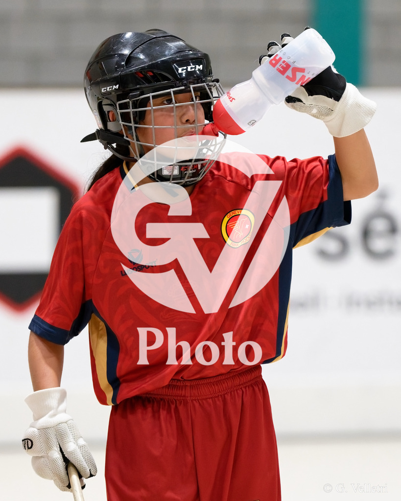 U13  - Geneve RHC v HC Munsingen W  |  during the U13  match between Geneve RHC and HC Munsingen W  at Centre sportif de la queue d'arve in Geneve, Switzerland