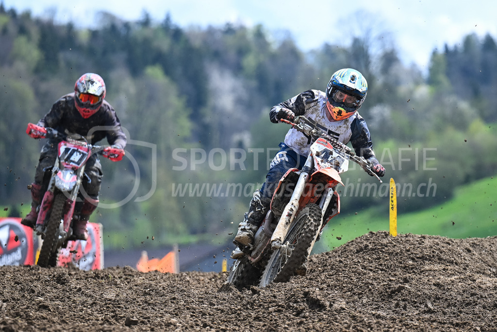 Motocross Schlatt bei Winterthur - 29. April 2023 | #44 Indrist Florian aus Urdorf (CH) auf KTM in der Kategorie MX2 am Motocross Schlatt bei Winterthur, 29. April 2023.
Instagram: @mx_schlatt | @mc_wila | @sam_schweiz
Bild: Sportfotografie Markus Aeschimann | www.markus-aeschimann.ch - Realisiert mit Pictrs.com