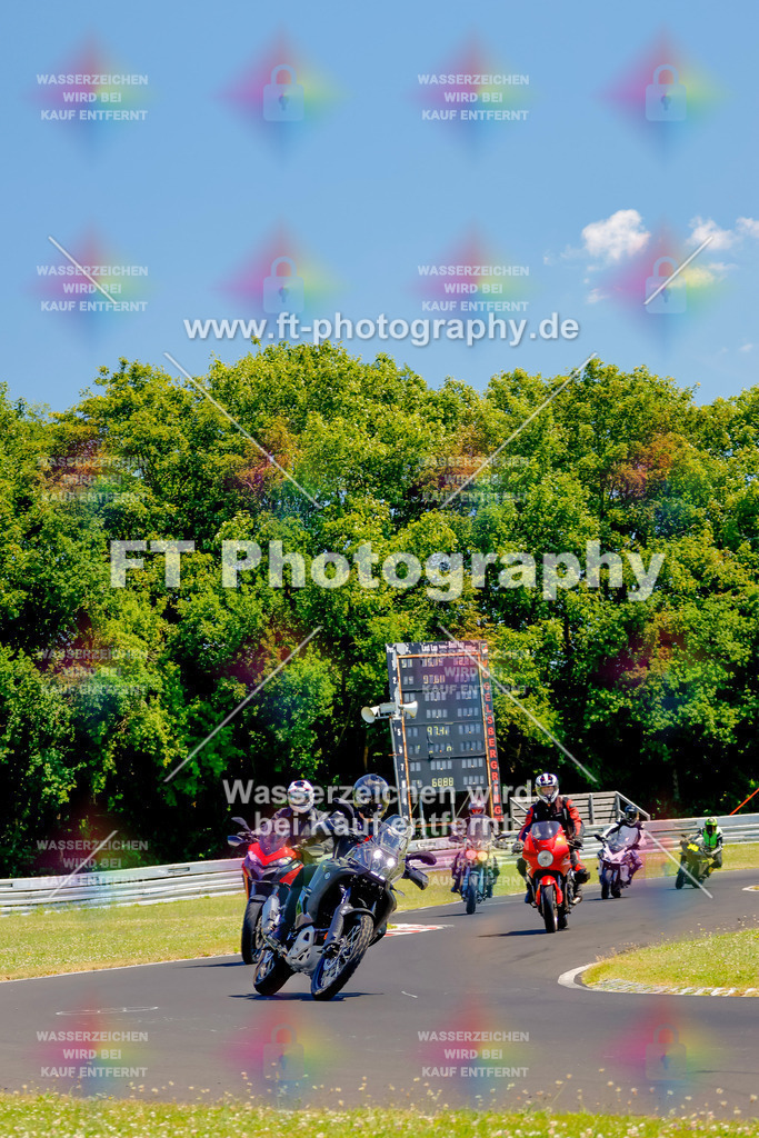 _MOT9419 | Hier findet Ihr Bilder von Touristenfahrten auf der Nürburgring Nordschleife oder von anderen Veranstaltungen die ich besucht habe. Viel Spass beim Durch Schauen 