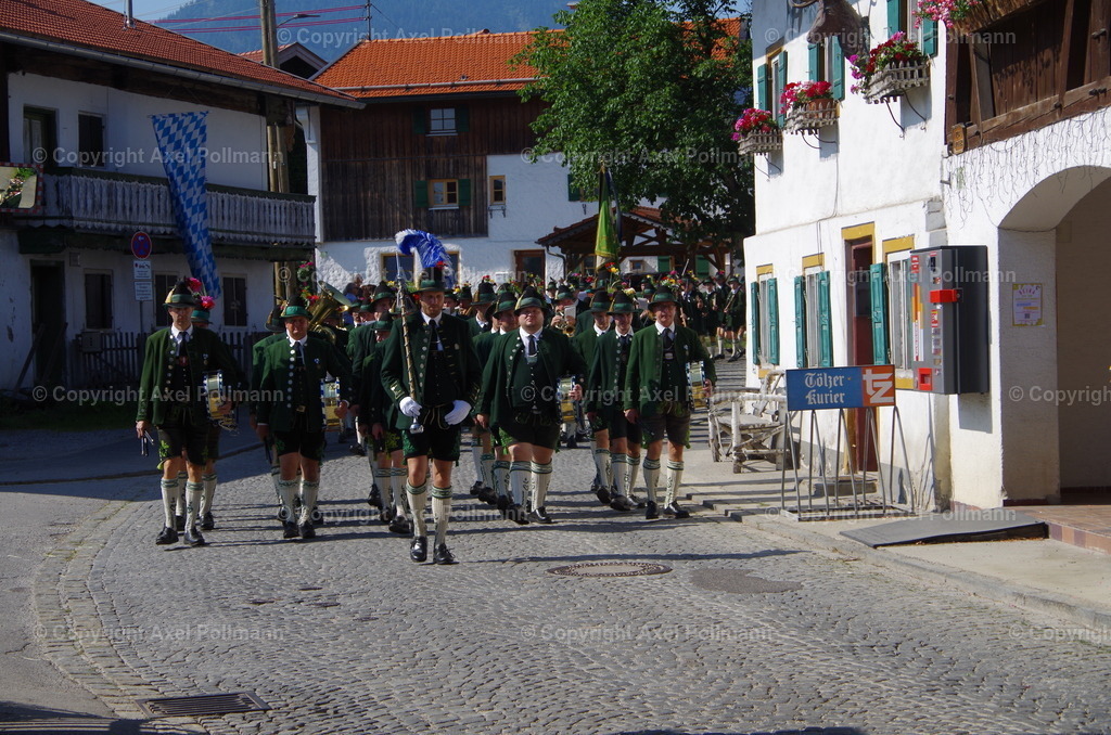 IMGP3369 | fotografiert von Axel PollmannLeonhardi Wallfahrt Benediktbeuern und Murnau, Fronleichnam, Fasching, Landschaft im Loisachtal und Benediktbeuern  - Realisiert mit Pictrs.com