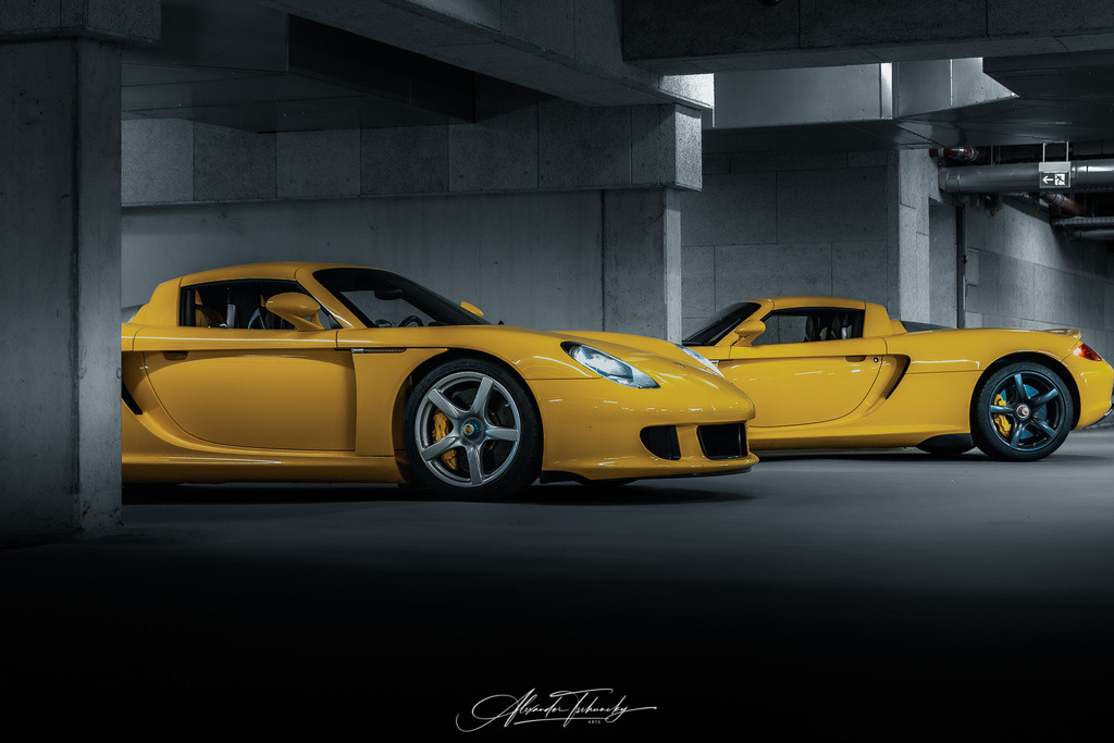 Carrera GT Double Trouble | Entdecken Sie die faszinierende Welt von Alexander Tschuncky Arts: Kreative Fotografie, atemberaubende Automobilkunst und hochwertiger Bilderdruck. Lassen Sie sich inspirieren! - Realisiert mit Pictrs.com