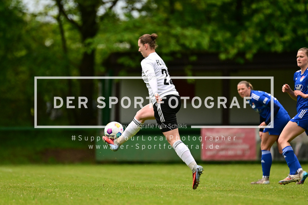Fußball I Frauen I Saison 2025-2026 I Niedersachsen-Pokal I Halbfinale I FC Jesteburg-Bendestorf - SV TiMoNo I 187812 | Der Sportfotograf. - Realisiert mit Pictrs.com