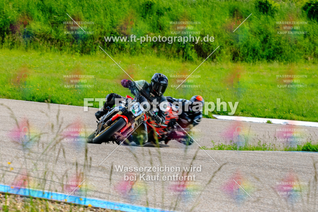 MotoTeam-0381 | Hier findet Ihr Bilder von Touristenfahrten auf der Nürburgring Nordschleife oder von anderen Veranstaltungen die ich besucht habe. Viel Spass beim Durch Schauen 