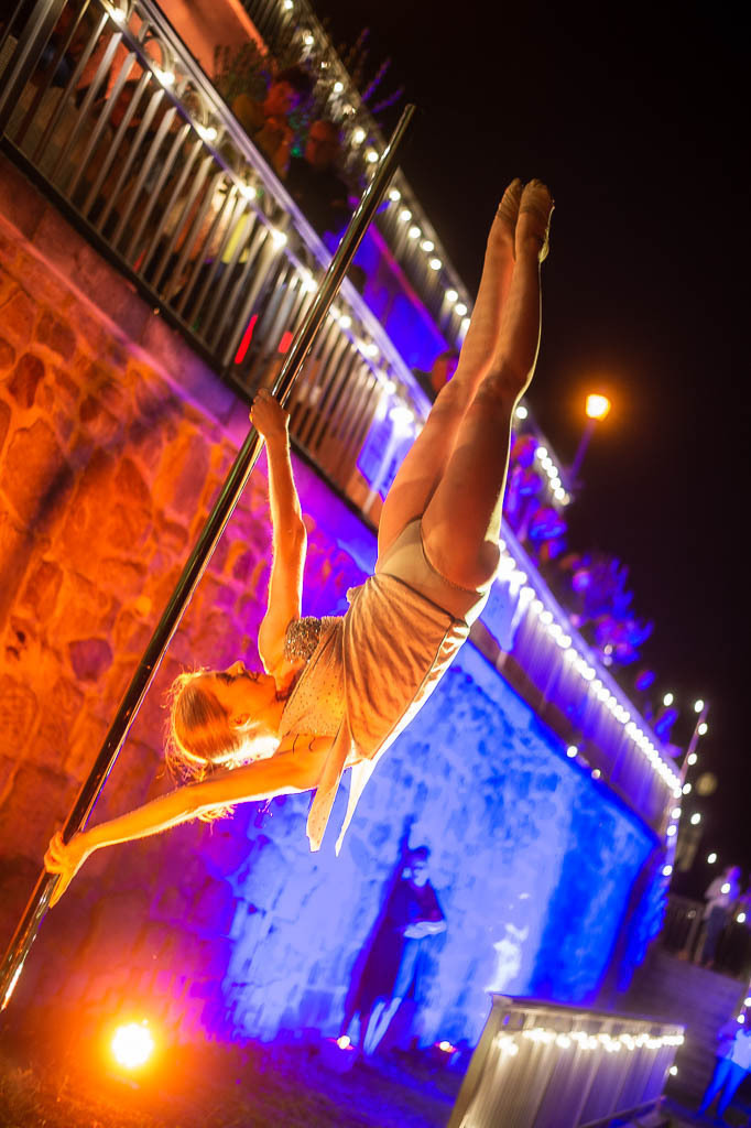 Tango meets Cuba | Tango meets Cuba mit den Klazz Brothers & Cuba Percussion im Forte Belvedere Leisnig zum Festival Hallo Leisnig 2022. - Realisiert mit Pictrs.com