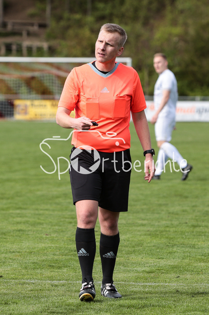 BC Adelzhausen - BC Aichach | Schiedsrichter Peter BIHLER