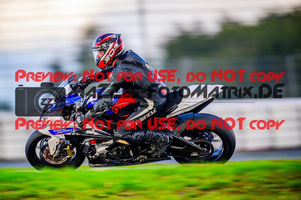 MaZZes_FotoMatrix_240911_6007705_0434 | SBK