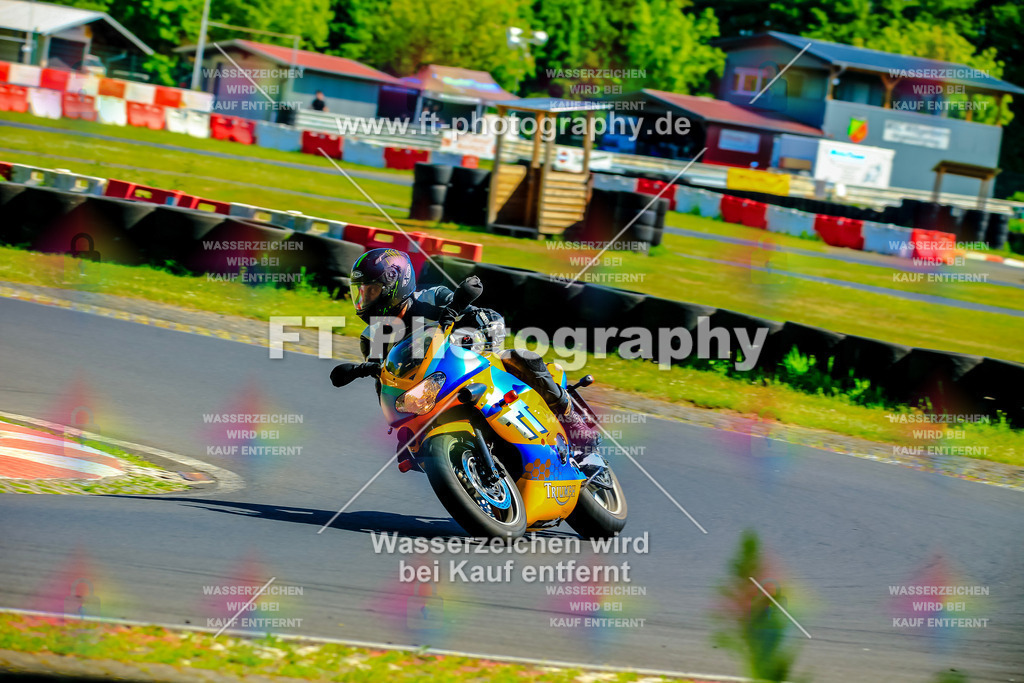 _NBG4080 | Hier findet Ihr Bilder von Touristenfahrten auf der Nürburgring Nordschleife oder von anderen Veranstaltungen die ich besucht habe. Viel Spass beim Durch Schauen 