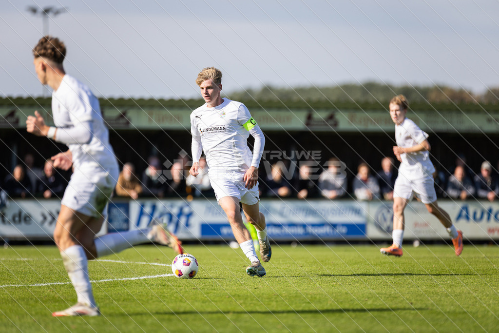 20251003_Picselweb-Fotografie_1R3_1146 | DFB Pokal 2. Runde, JFV A/O/B/H/H - SV Stuttgarter Kickers, Foto: Jörg Struwe - picselweb.de - Realisiert mit Pictrs.com