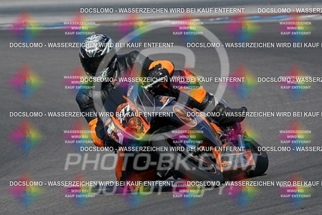 2022_08_12_PBK_17657 | Sportfotografie; SlowMotion; Video; Rennstrecke; Hafeneger; RSE; Speer; Trackday; Motorsportarena; Hockenheimring; Brno; Most; Barcelona; Valencia, Benny; Kaetzmer;
