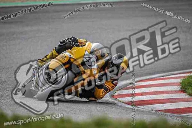 pubi7345 | Professionelle Fotos von Sportveranstaltungen, aber auch Hochzeiten und anderen Events. - Realisiert mit Pictrs.com