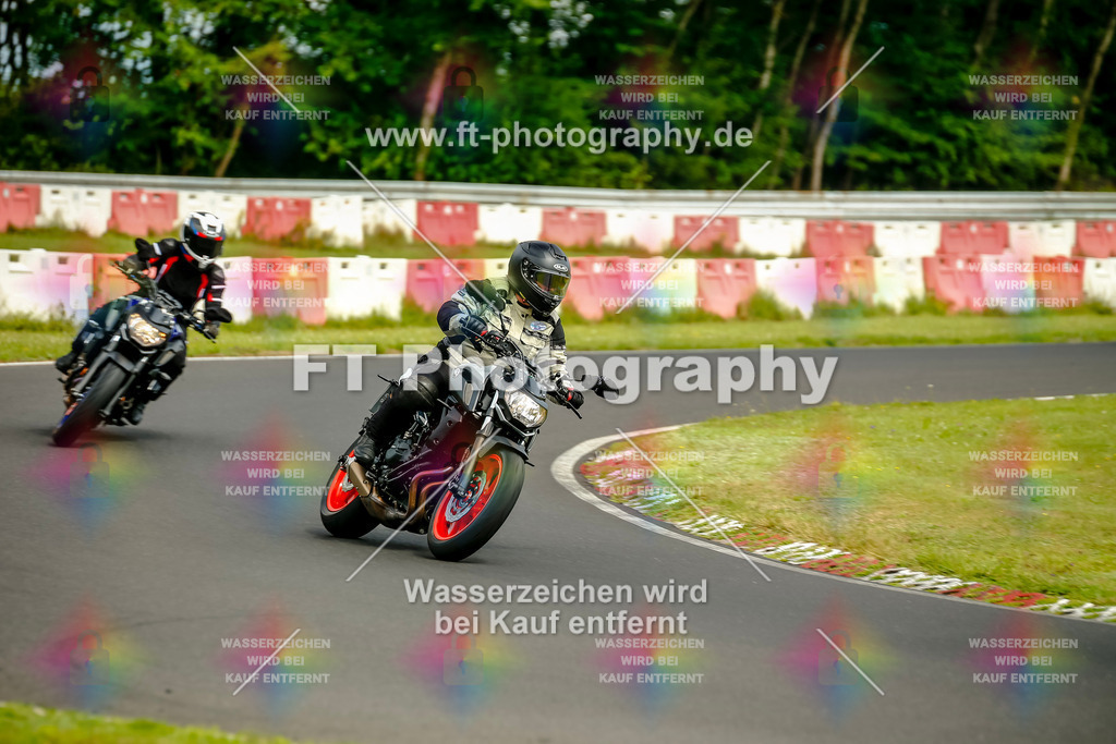 VBK-4592 | Hier findet Ihr Bilder von Touristenfahrten auf der Nürburgring Nordschleife oder von anderen Veranstaltungen die ich besucht habe. Viel Spass beim Durch Schauen 