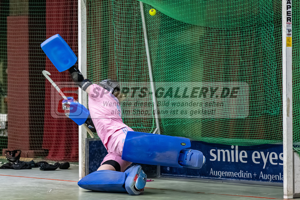 SM_20260110-DZ9_9632-2 | 1.Bundesliga Hallenhockey  (W) UHC - GTHGC / 7:4 (4:3)