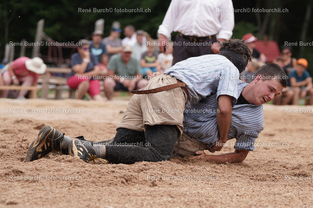 DSC09902 | René Burch leidenschaftlicher Fotograf aus Kerns in Obwalden.  Hier finden sie Sport, Landschaft und Natur Fotografie.
 - Realisiert mit Pictrs.com