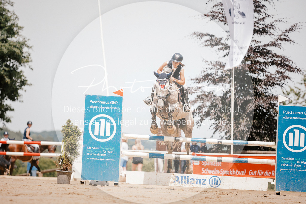 3I6A7859 | Stimmungsvolle Portraits und Reitsportfotografie im Ruhrgebiet und im Münsterland.

Pferdefotografie, Hundefotografie, Tierfotografie, Reportagen, Portraits von Tier und Mensch, Turnierfotografie in Bochum, Recklinghausen, Marl, Haltern am See, Dülmen.. - Realisiert mit Pictrs.com