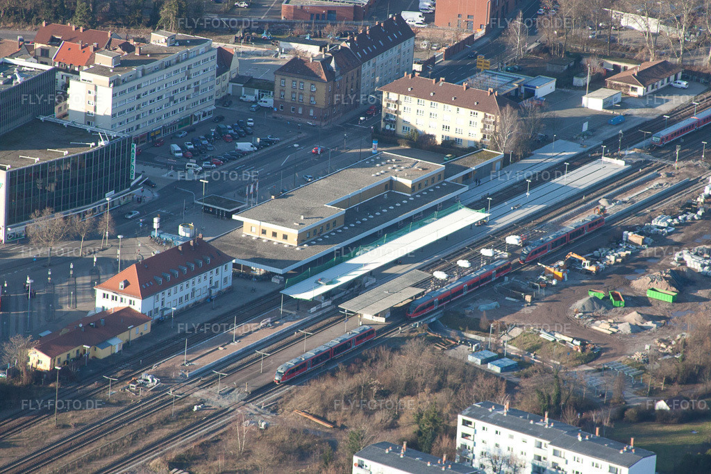 Luftbild: Bahnhof in Landau in der Pfalz im Bundesland Rheinland-Pfalz in Deutschland. Foto: IMG_37171.jpg vom 22.01.2011 durch Werner Riehm/FLY-FOTO.de