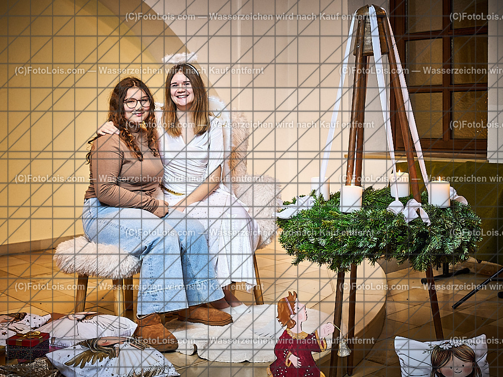 7898_Christkind_Sternenhaus | Hochzeitsfotograf mit dem Blick für´s Wesentliche, Firmung, Erstkommunion, Firmenfeiern, Sportfotoservice, Reproduktionen, Konzertfotografie, Pressefotografie, Luftbildfotografie, Innenarchitektur, Werbefotografie, Sponsoren-Livebildfotografie.