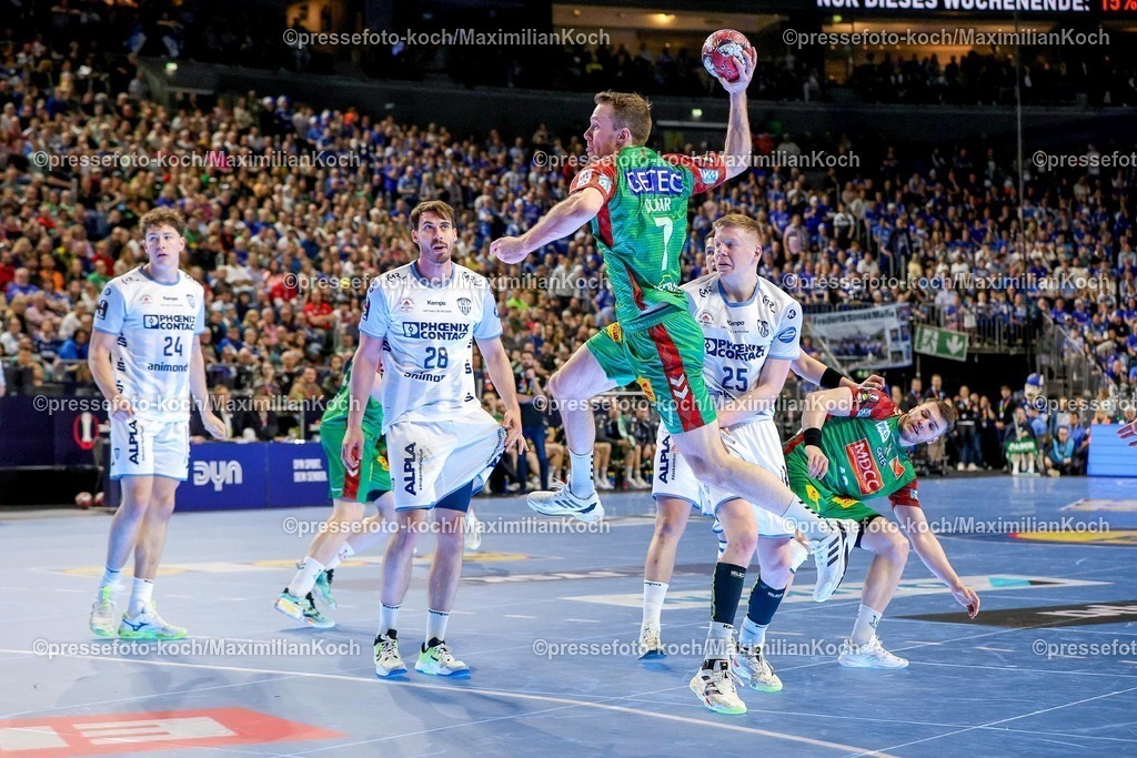 xSSCx19042601037 | 19.04.2026, xsscx, Handball, DHB-Pokal Lidl Final4, Spiel um Platz 3, TBV Lemgo-Lippe - SC Magdeburg, Saison 2025 / 2026 Herren, Lanxess Arena, Köln: Felix Claar (SC Magdeburg #07) beim Wurf Photo: xSandraxScherningxPressefotoKochx
