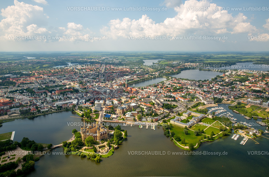 Schwerin16060029 | Schloss Schwerin, Burggarten, Burgsee,  Schweriner See, Schwerin, Mecklenburg-Vorpommern, Deutschland