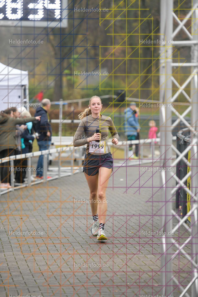 Neusser Erftlauf 2025  | 15km Neusser Erftlauf 2025 Foto: Heldenfoto.de
