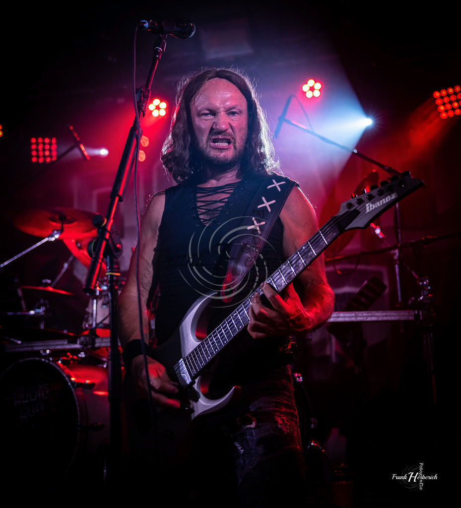 Audio Gun | Frank Herberich Fotografie, Frank Herberich, Fotografie, Hochzeit, Portrait, St. Peter Ording, Ording, Westerhever, Nordsee, Frank Fotografie, Hardheim,  Odenwald,Walldürn, Band,Eventfotografie - Realisiert mit Pictrs.com