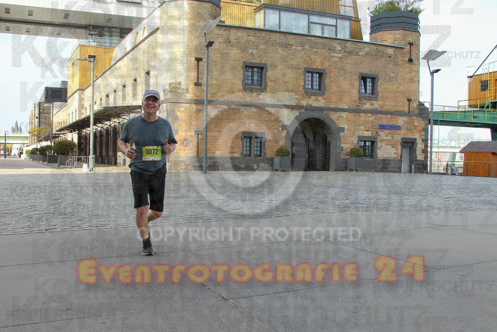 250920_1547_EV4_9569 | Sportfotografie im Rhein-Sieg Kreis, Köln, Bonn, NRW, Rheinland Pfalz, Hessen, etc. Unser Tätigkeitsfeld umfasst den Laufsport vom Volkslauf über den Marathon, Duathlon, Triathon bis zum Ultralauf wie Kölnpfad Ultra oder Schindertrail.