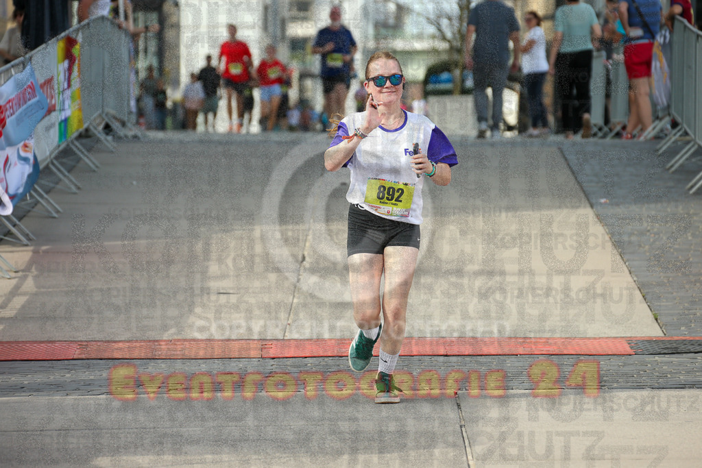 250920_1540_EX1_0396 | Sportfotografie im Rhein-Sieg Kreis, Köln, Bonn, NRW, Rheinland Pfalz, Hessen, etc. Unser Tätigkeitsfeld umfasst den Laufsport vom Volkslauf über den Marathon, Duathlon, Triathon bis zum Ultralauf wie Kölnpfad Ultra oder Schindertrail.