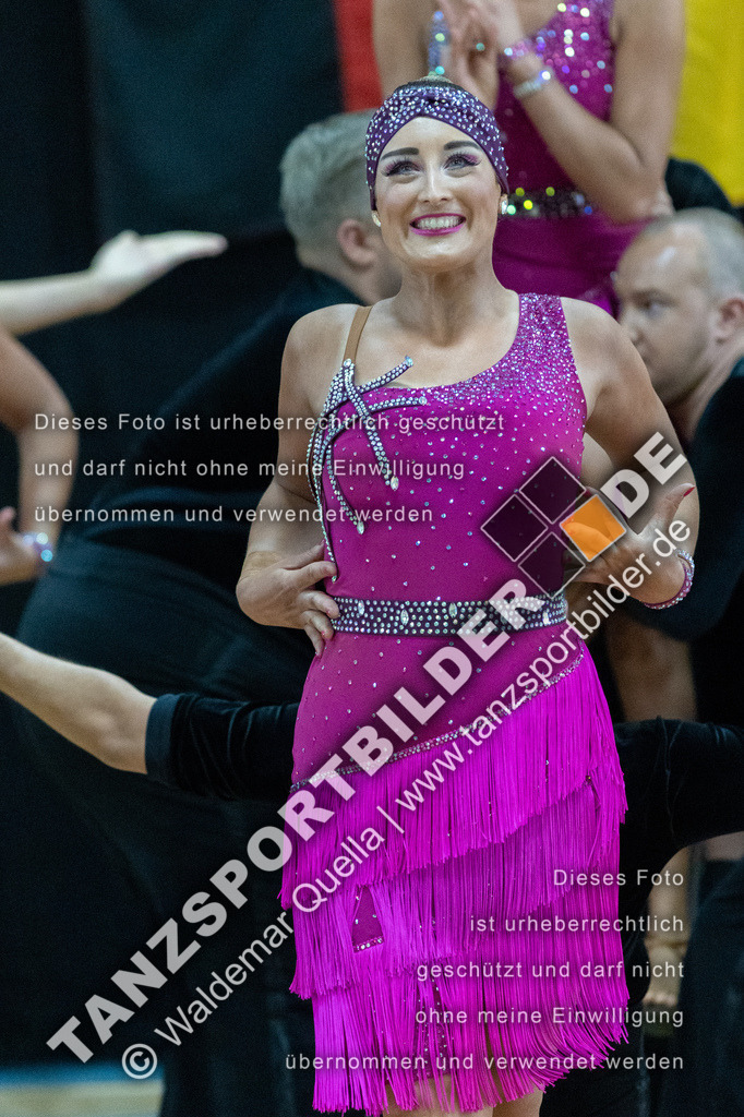 20230423-02086 | Hier finden Sie Tanz Bilder vom Latein und Standard Formationen tanzen. Sportbilder vom Tanzsport. Schöne Fotos und von Weltmeisterschaft, Europameisterschaft, Bundesliga, Regionalliga, Oberliga und Landesliga sowie von GOC Stuttgart, DanceComp, WM Bremen