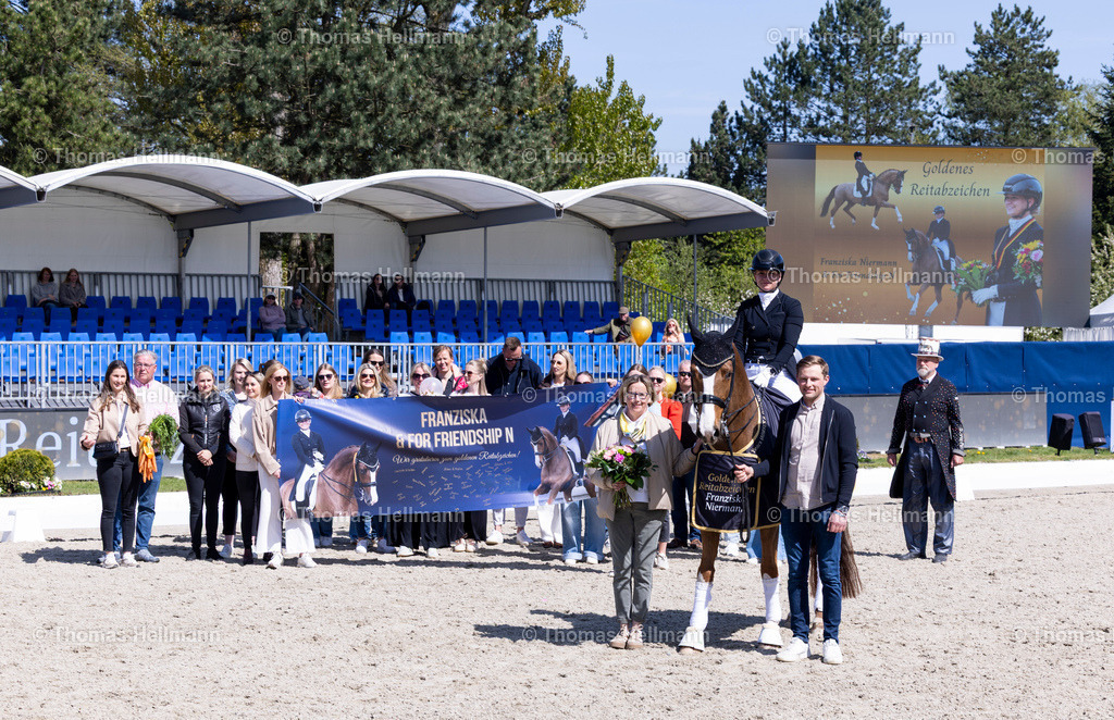 TH_Goldenes Reitabzeichen_ Franziska Niermann_36402 | Horses &amp; Dreams 2026 am 24.04.26 in Hagen a.T.W., Thomas Hellmann, Goldenes Reitabzeichen, Franziska Niermann