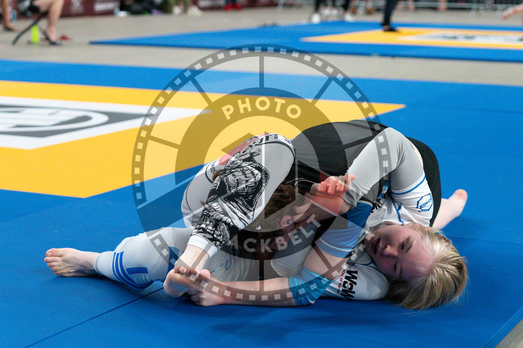 20250517PBB1427 | Athletes compete during the first day of the ADCC Amateur World Championship on May 15, 2025 in Warsaw, Poland. © Chiara Dazi / photoblackbelt