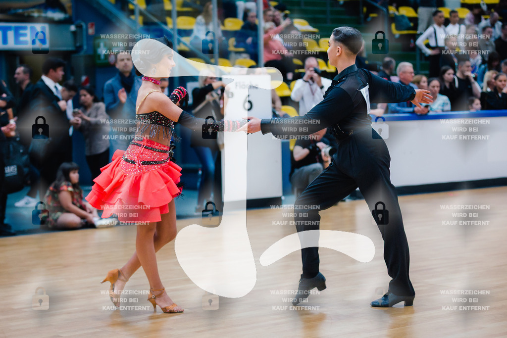 Hessen Tanzt WDSF Open Junior II Latin 6th (224) Deniz Mert Isik _ Pelin Top (Türkiye)-2025-05-18-5570 | Webshop for digital downloads and prints of dance sport, event & show photographer Julian Link - Realisiert mit Pictrs.com