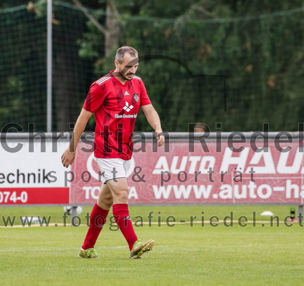 2023-07-30_028_FC_Lengdorf_II_gegen_SG_Anzing_Parsdorf | Lengdorf, Deutschland, 30.07.2023:
Fußball, Kreisliga 2023 / 2024, 1. Spieltag, FC Lengdorf gegen SpVgg Altenerding, Endergebnis: 0:1

Foto: Christian Riedel / fotografie-riedel.net
