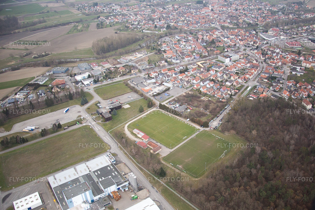 Aerial view: View of the town in Drusenheim in the state Bas-Rhin, France.Photo: IMG_086621.jpg taken on 03/19/2016 by Werner Riehm/FLY-FOTO.comResolution of the original: 4811 x 3207 px