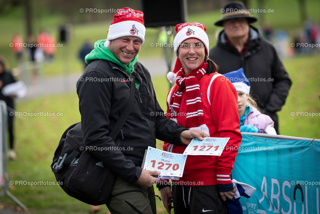 Bonner Nikolauslauf in Bonn, 08.12.2024 | Impressionen vom Bonner Nikolauslauf am 08.12.2024 in Bonn (Freizeitpark Rheinaue). Foto: BEAUTIFUL SPORTS/Axel Kohring